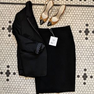 Last Chance! DVF black knit pencil skirt NWT